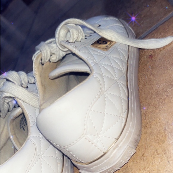 Guess shoes - Picture 3 of 3